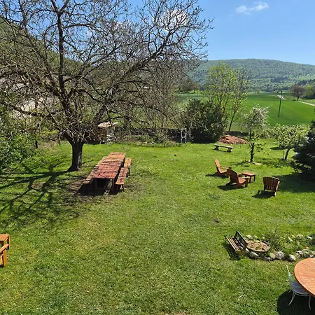 Goute La Vie Bed & Breakfast Marchamp