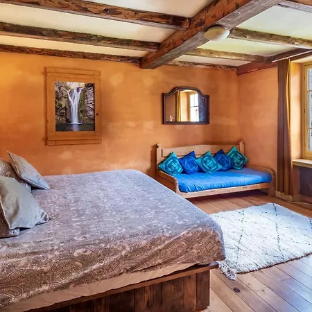 Bed & Breakfast Goute La Vie 3*
