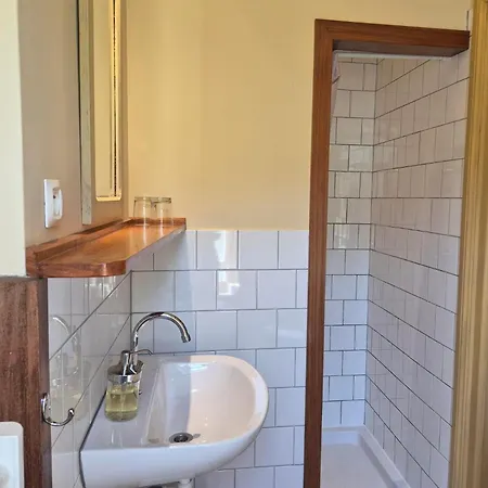 Goute La Vie Bed & Breakfast Marchamp